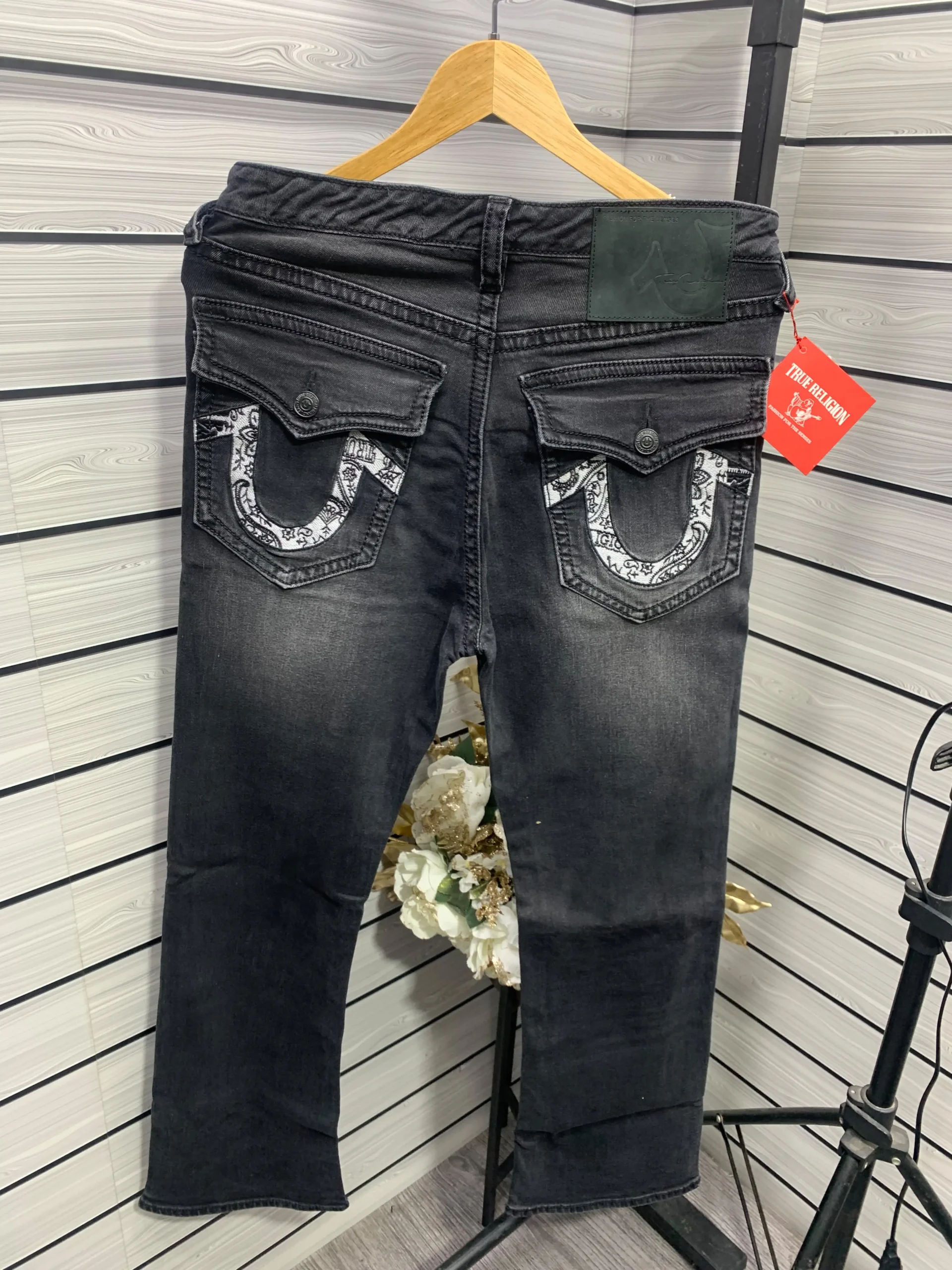 1786799964_YPMtEC True Religion Black 100% Imported Latest Store Article - Image 1